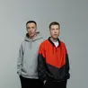 На часах ноль-ноль